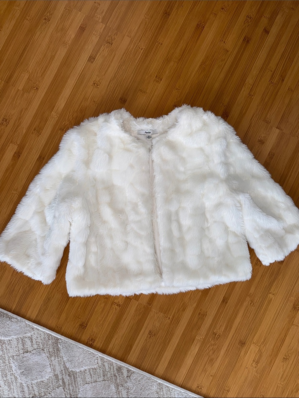💖 Y2K Papaya Ivory Faux Fur Jacket 💖